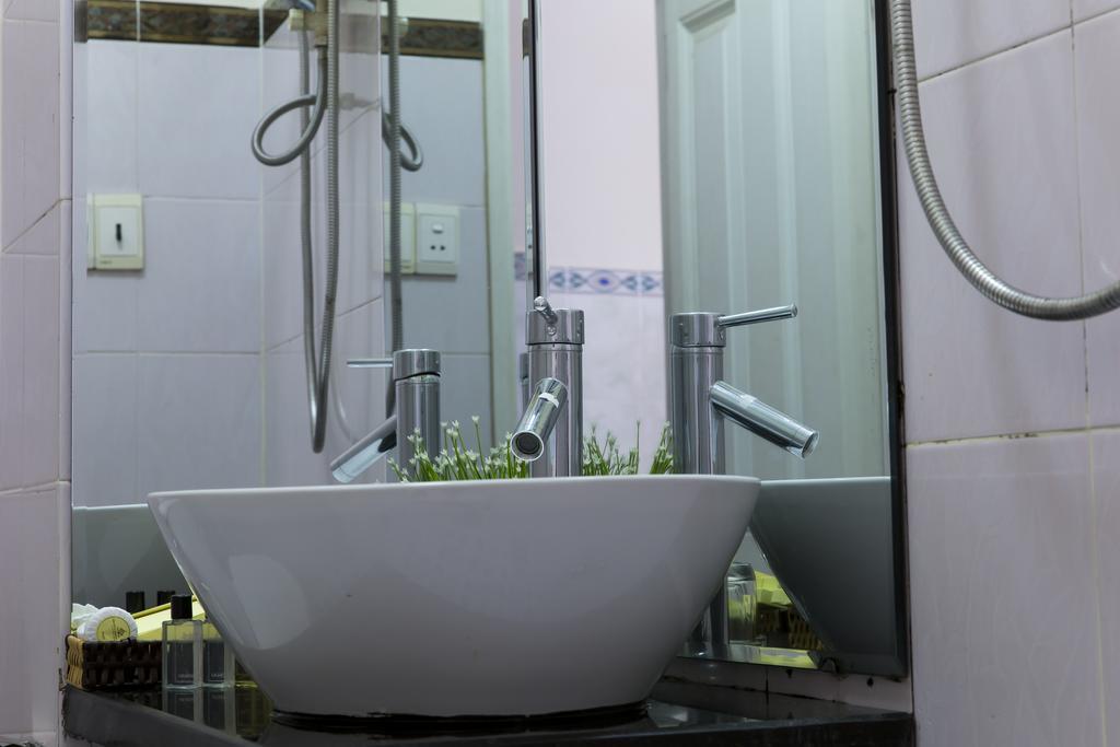 הו צ'י מין סיטי Graceful Hostel מראה חיצוני תמונה